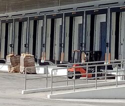 International Road (D22), Warehouse #488895591